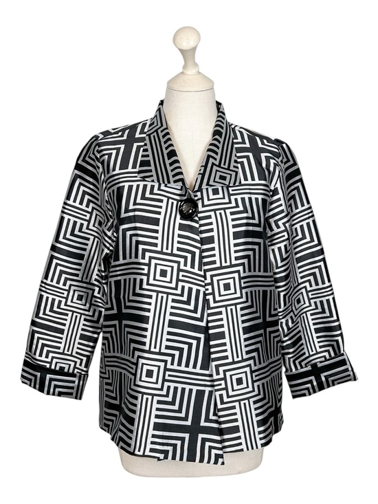 Connie Roberson Jackets & Blazers - Connie Roberson Black and White Geometric Button Jacket